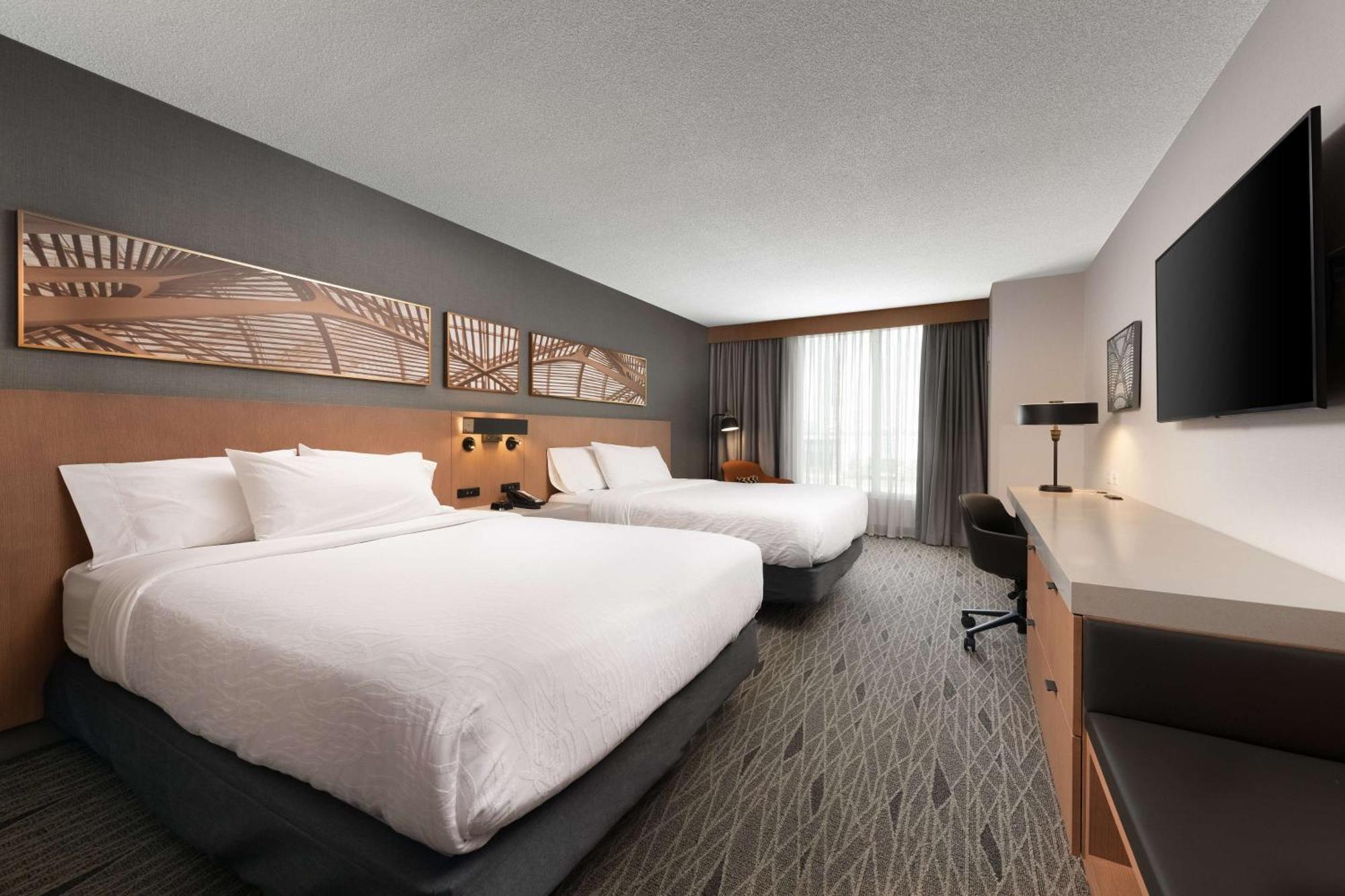 Hilton Garden Inn Toronto Airport Mississauga Dış mekan fotoğraf